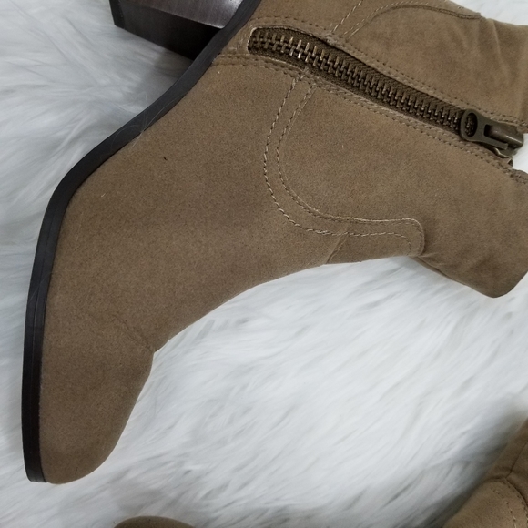 APT.9 Tan and Brown Heel Ankle Boots - Picture 8 of 16